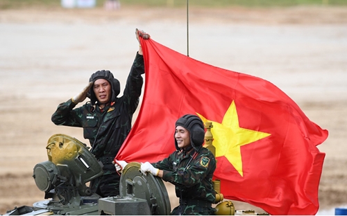 Bộ Tư lệnh Tăng thiết giáp cảm ơn các cơ quan, đơn vị đã tuyên truyền, cổ vũ động viên đội tuyển xe tăng Việt Nam