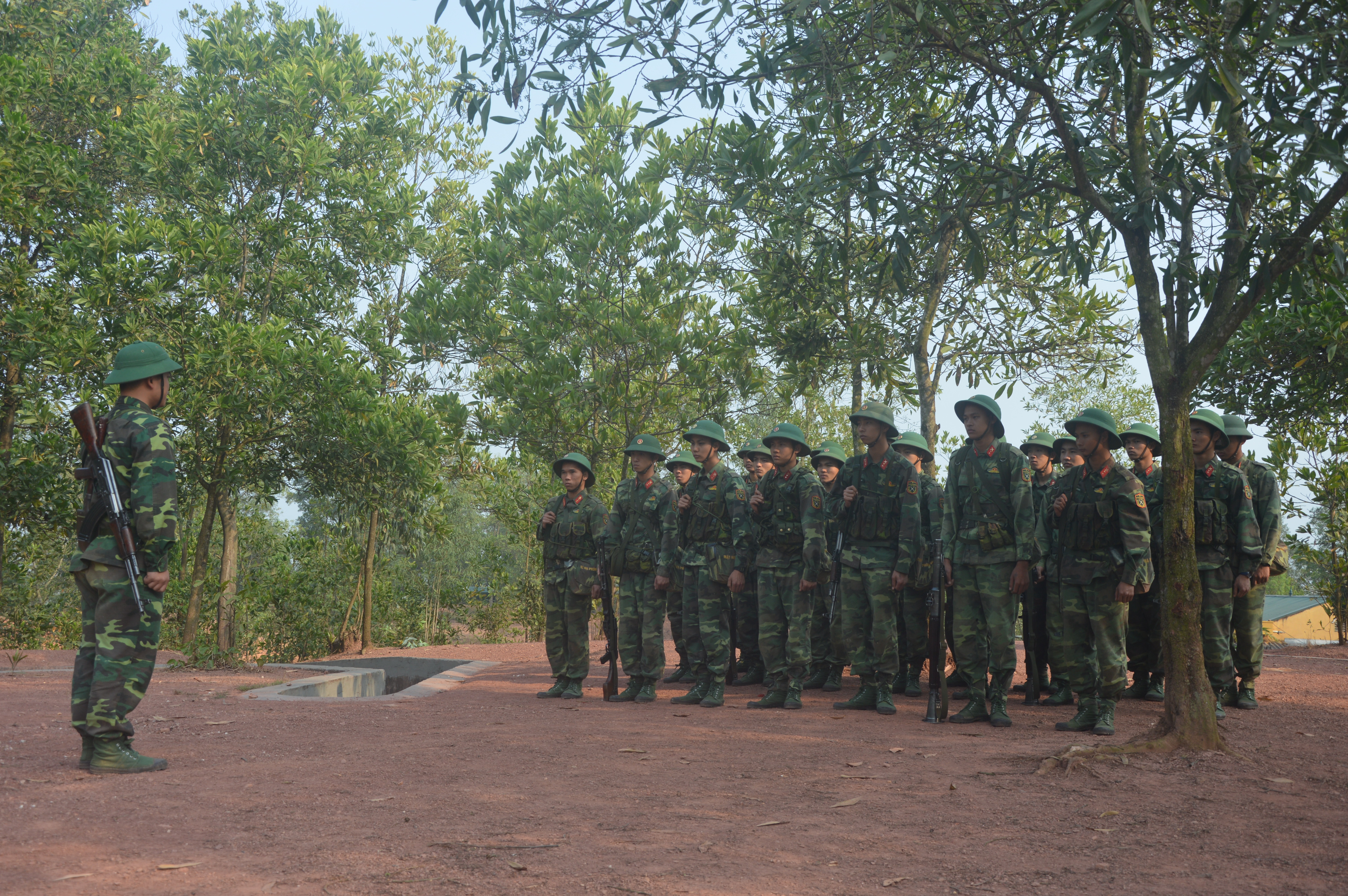 Quán triệt ý định huấn luyện trước khi huấn luyện chiến thuật.