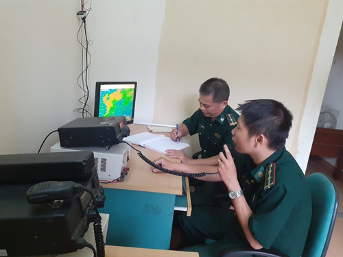 Bộ đội Biên phòng Đà Nẵng kêu gọi tàu thuyền phòng tránh bão số 5