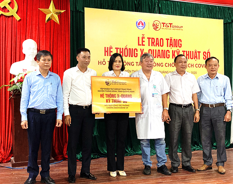 Tập đoàn T&T Group trao tặng hệ thống X-quang kỹ thuật số hỗ trợ tỉnh Quảng Nam phòng, chống dịch Covid-19