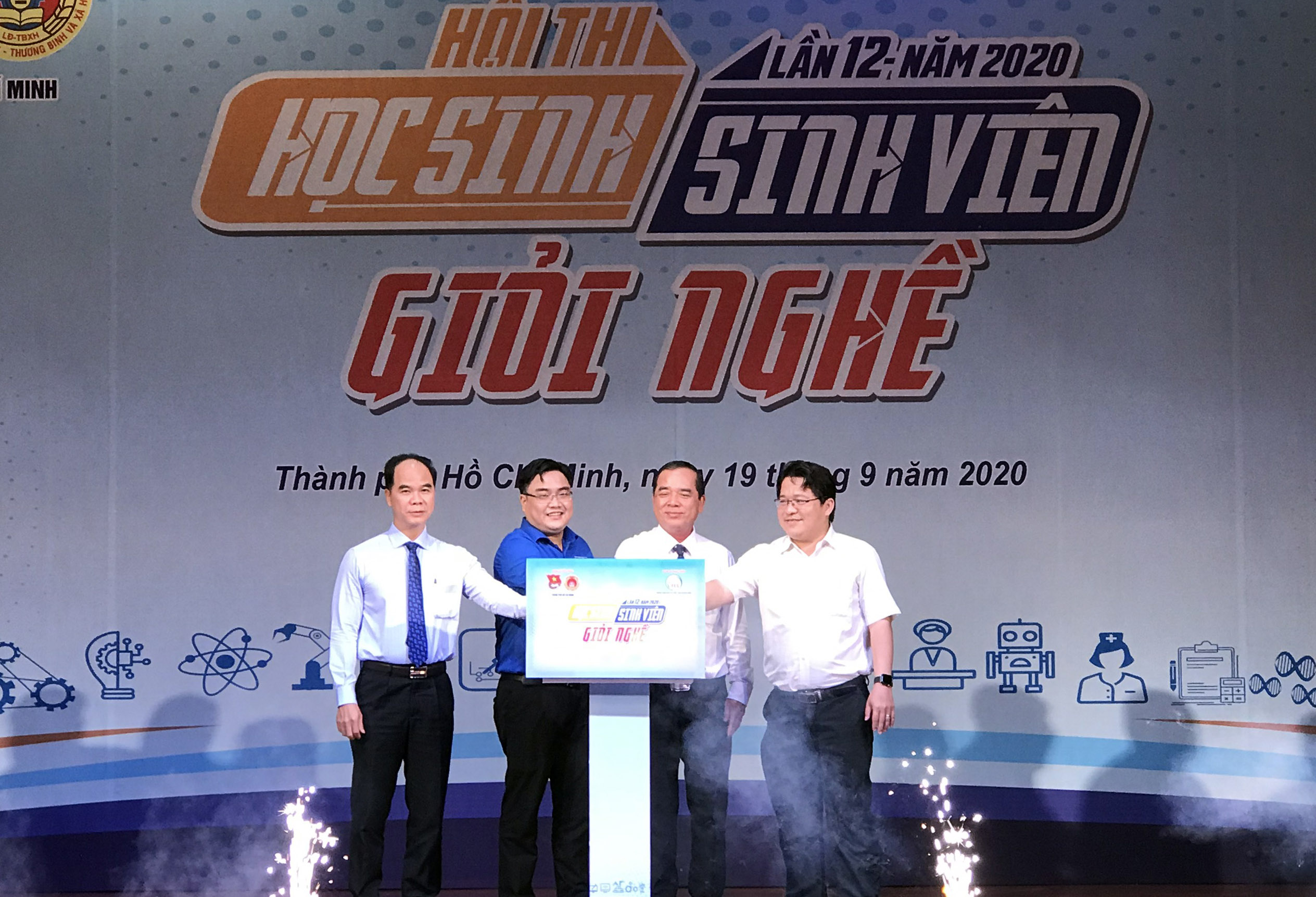 Hơn 400 thí sinh tham gia Hội thi “Học sinh, sinh viên giỏi nghề” năm 2020