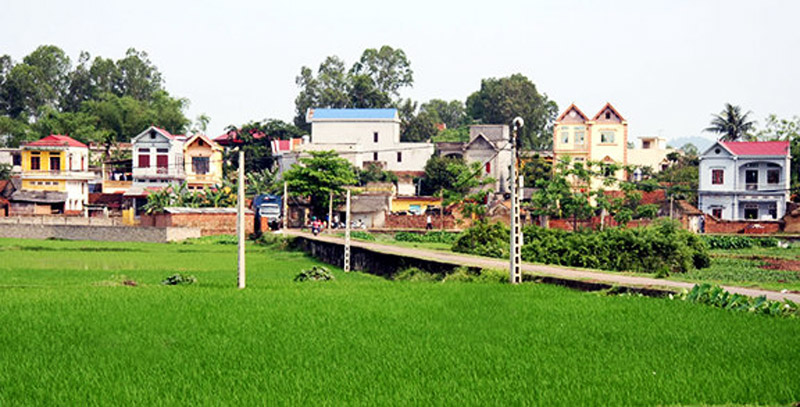 THỪA TIỀN, THIẾU VIỆC