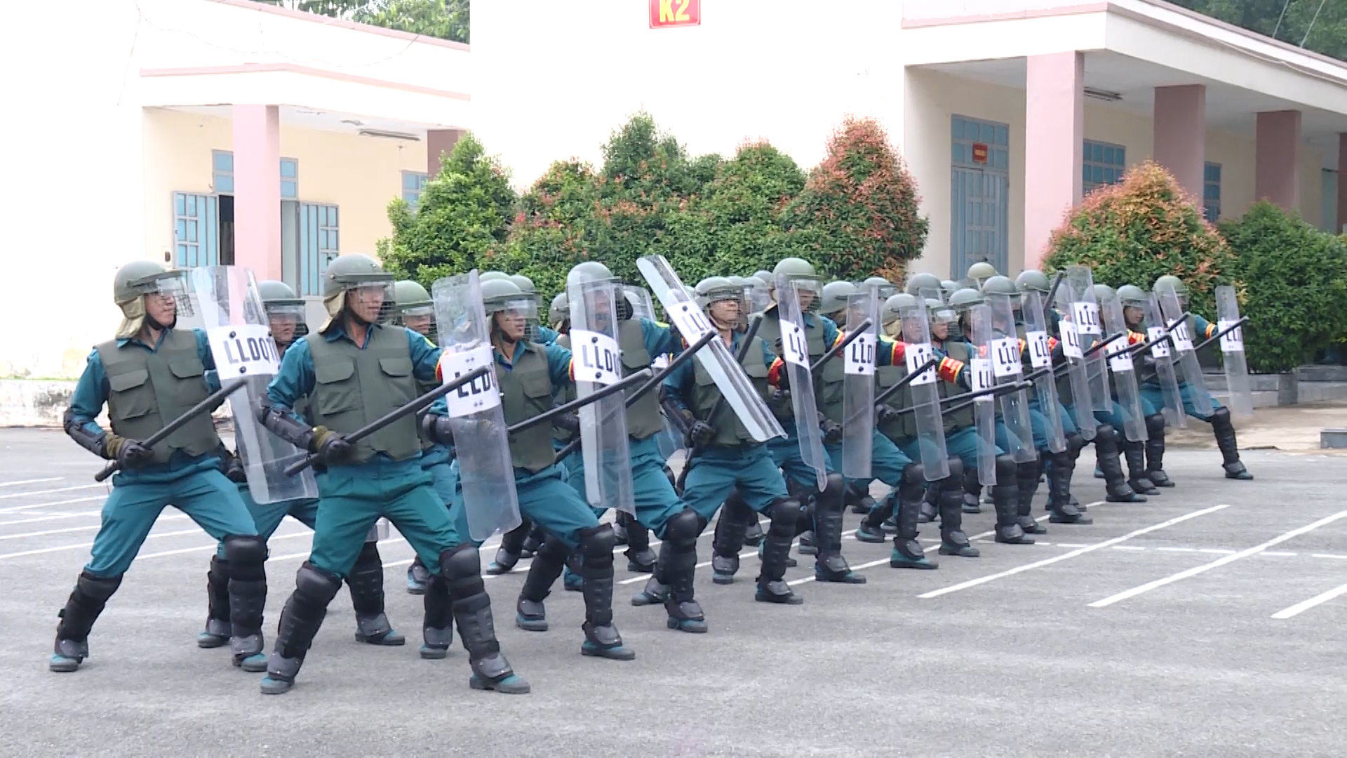 Dân quân, tự vệ Bình Dương tạo điểm nhấn phát triển