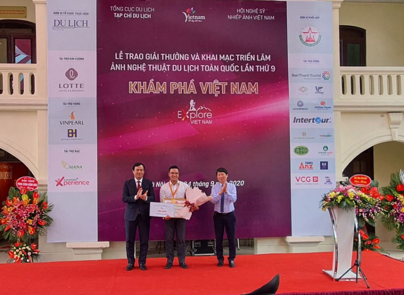 Trao giải thưởng và khai mạc triển lãm ảnh nghệ thuật du lịch lần thứ 9