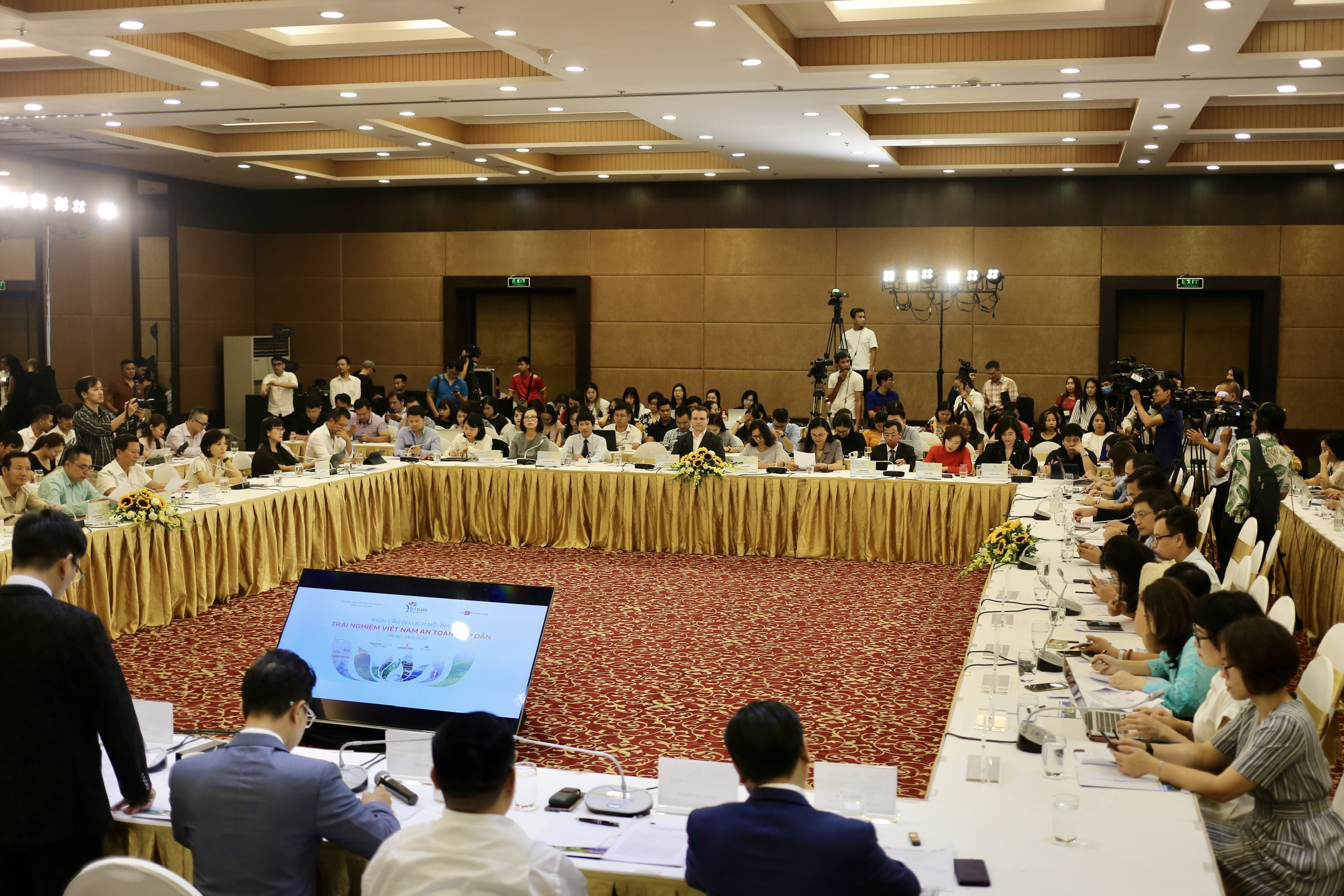 Trải nghiệm Việt Nam an toàn, hấp dẫn