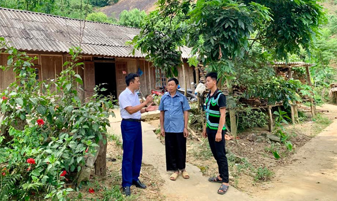 LẮNG NGHE ĐỂ THẤU HIỂU NHÂN DÂN