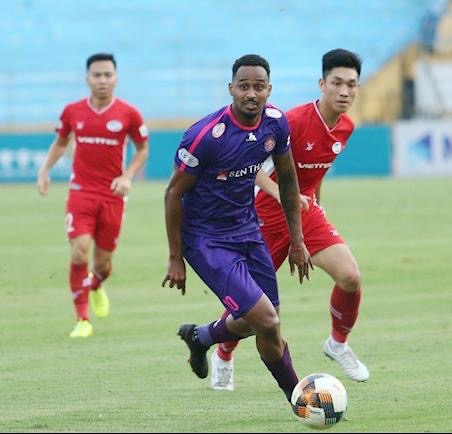 Câu lạc bộ Viettel áp sát ngôi đầu