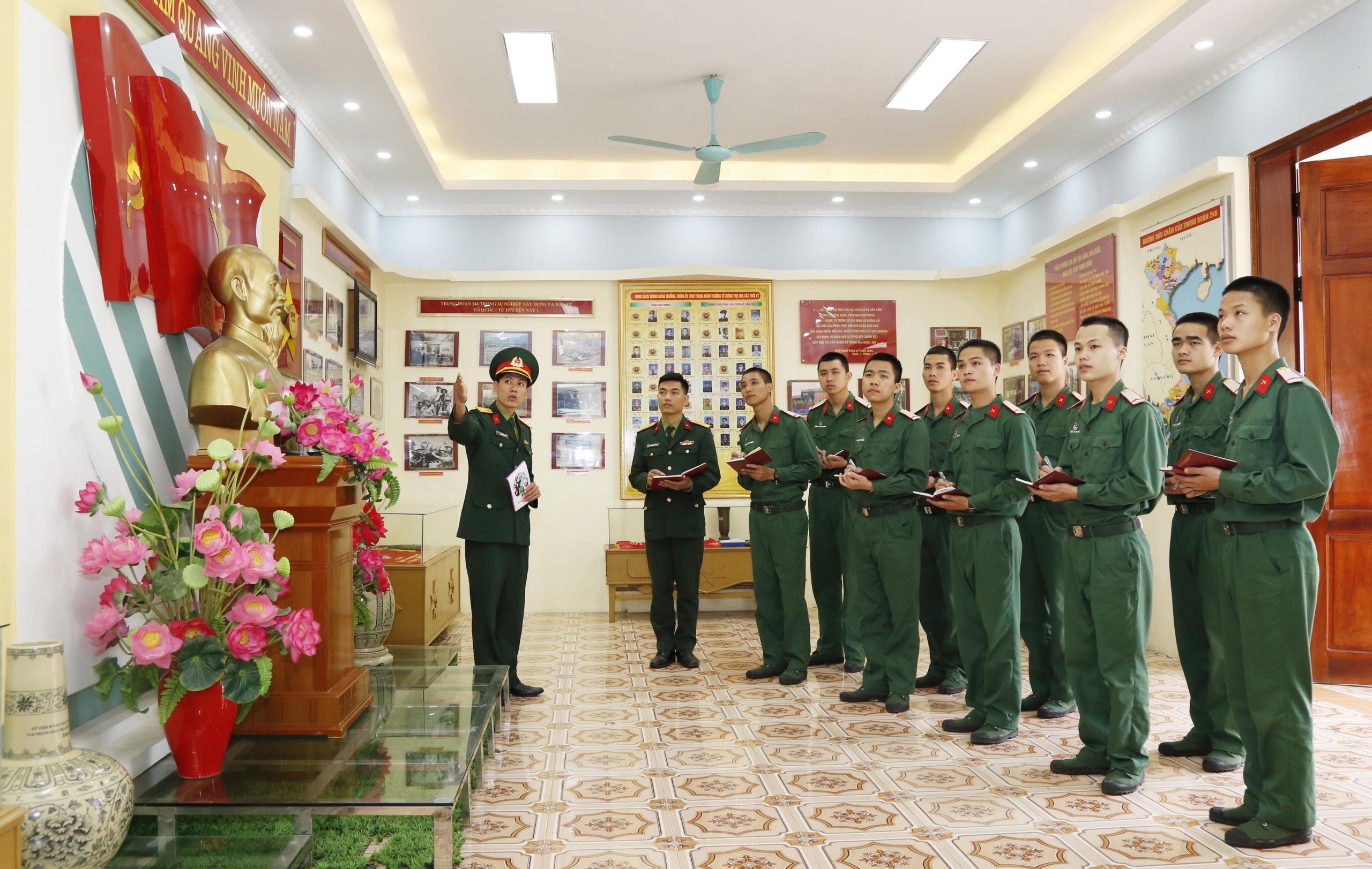 Kinh nghiệm tiến hành công tác chính trị trong Chiến dịch Biên giới 1950