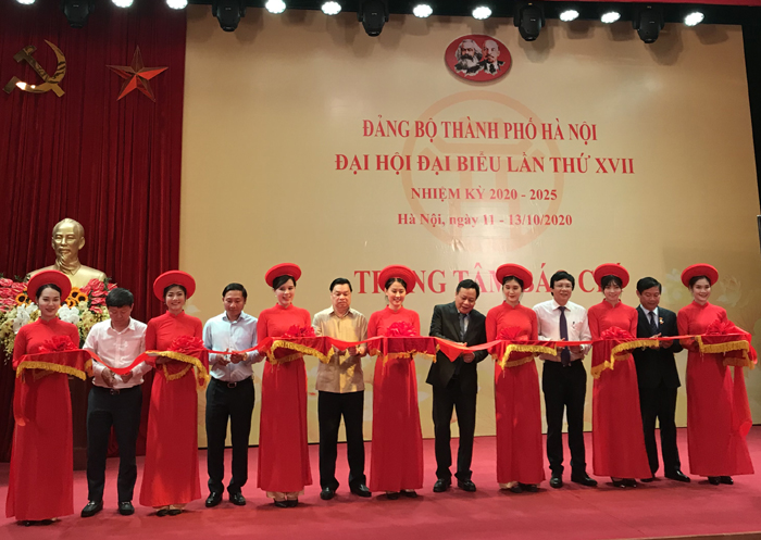 Khai trương Trung tâm báo chí Đại hội XVII Đảng bộ thành phố Hà Nội 