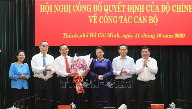 Công bố quyết định giới thiệu đồng chí Nguyễn Văn Nên để bầu giữ chức Bí thư Thành ủy TP Hồ Chí Minh nhiệm kỳ 2020-2025
