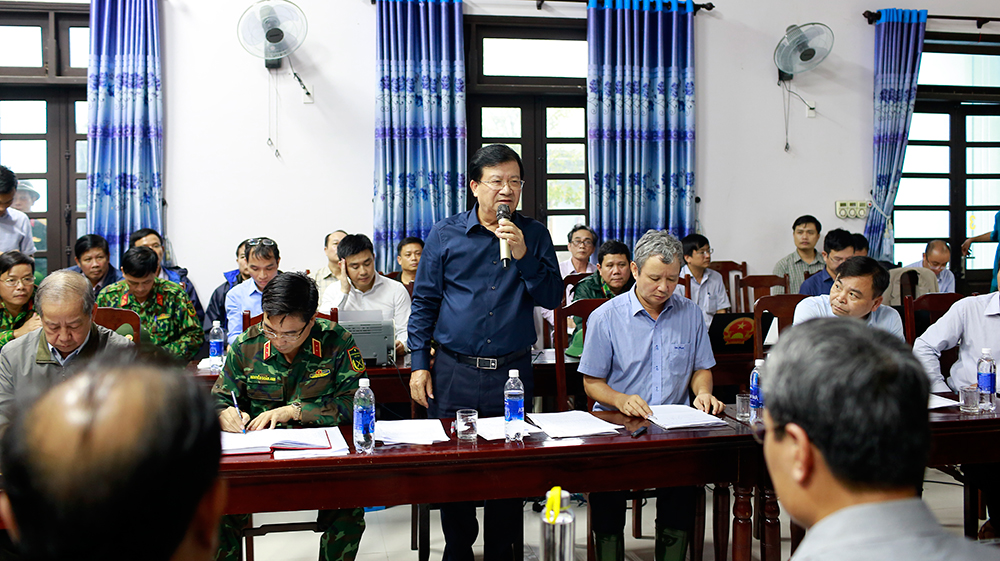 Khẩn trương tìm kiếm những người đang mất liên lạc tại khu vực thủy điện Rào Trăng 3