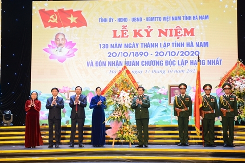 Tỉnh Hà Nam đón nhận Huân chương Độc lập hạng Nhất