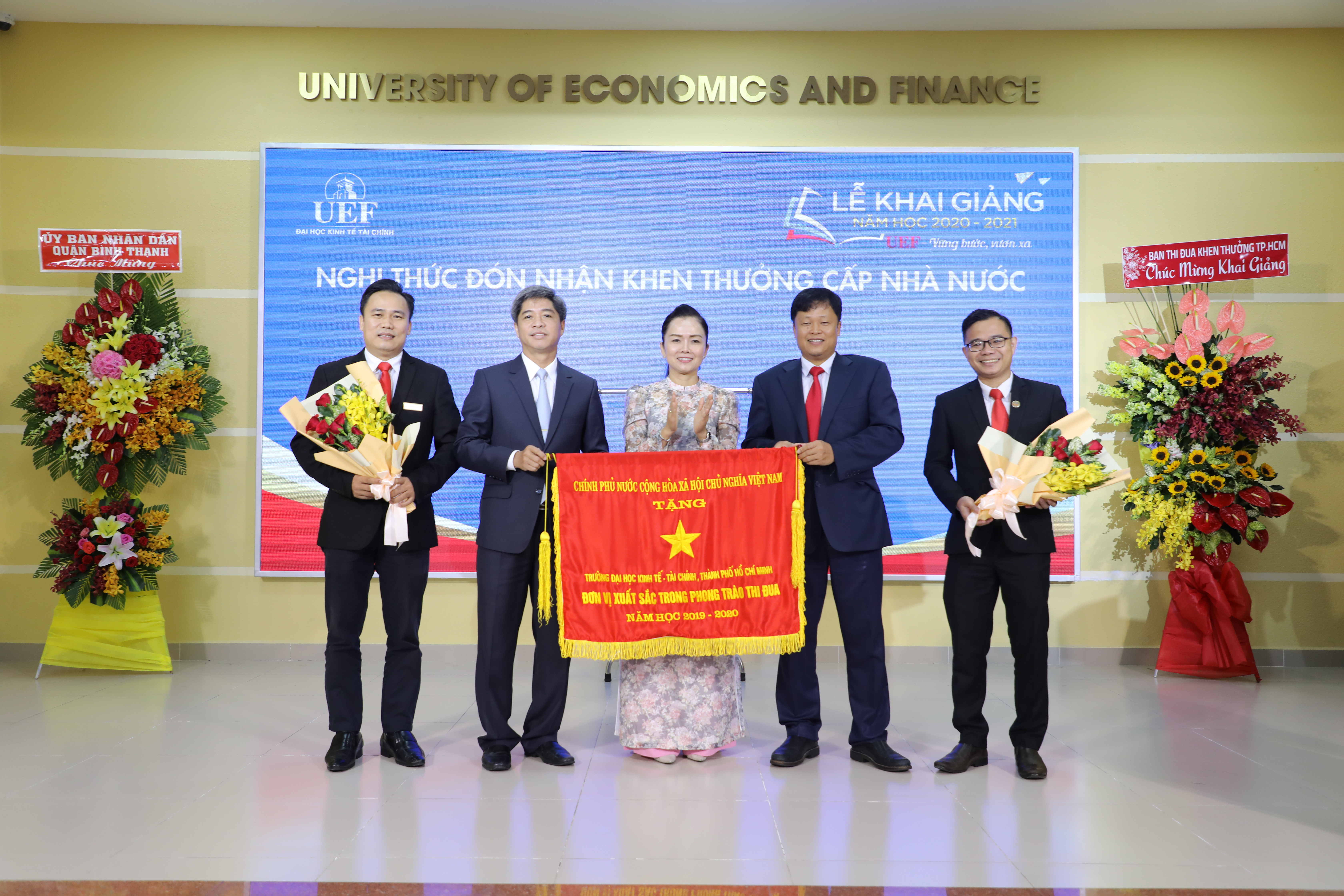 Gần 30 tỷ đồng học bổng tài năng dành tặng cho sinh viên