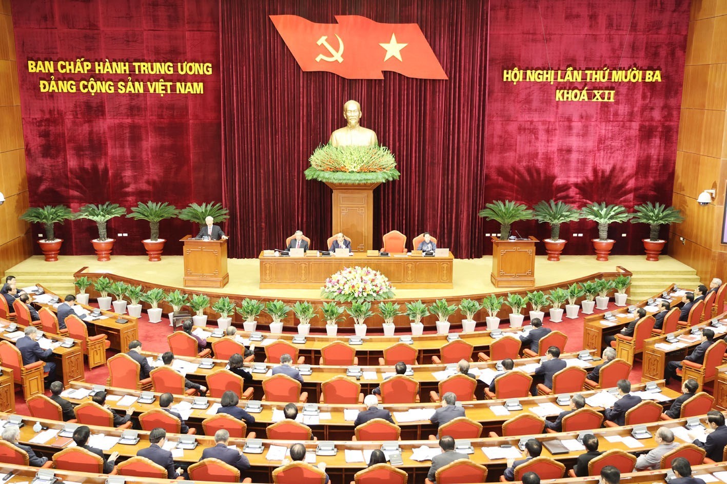 Dự thảo Báo cáo tổng kết công tác xây dựng Đảng và thi hành Điều lệ Đảng nhiệm kỳ Đại hội XII

