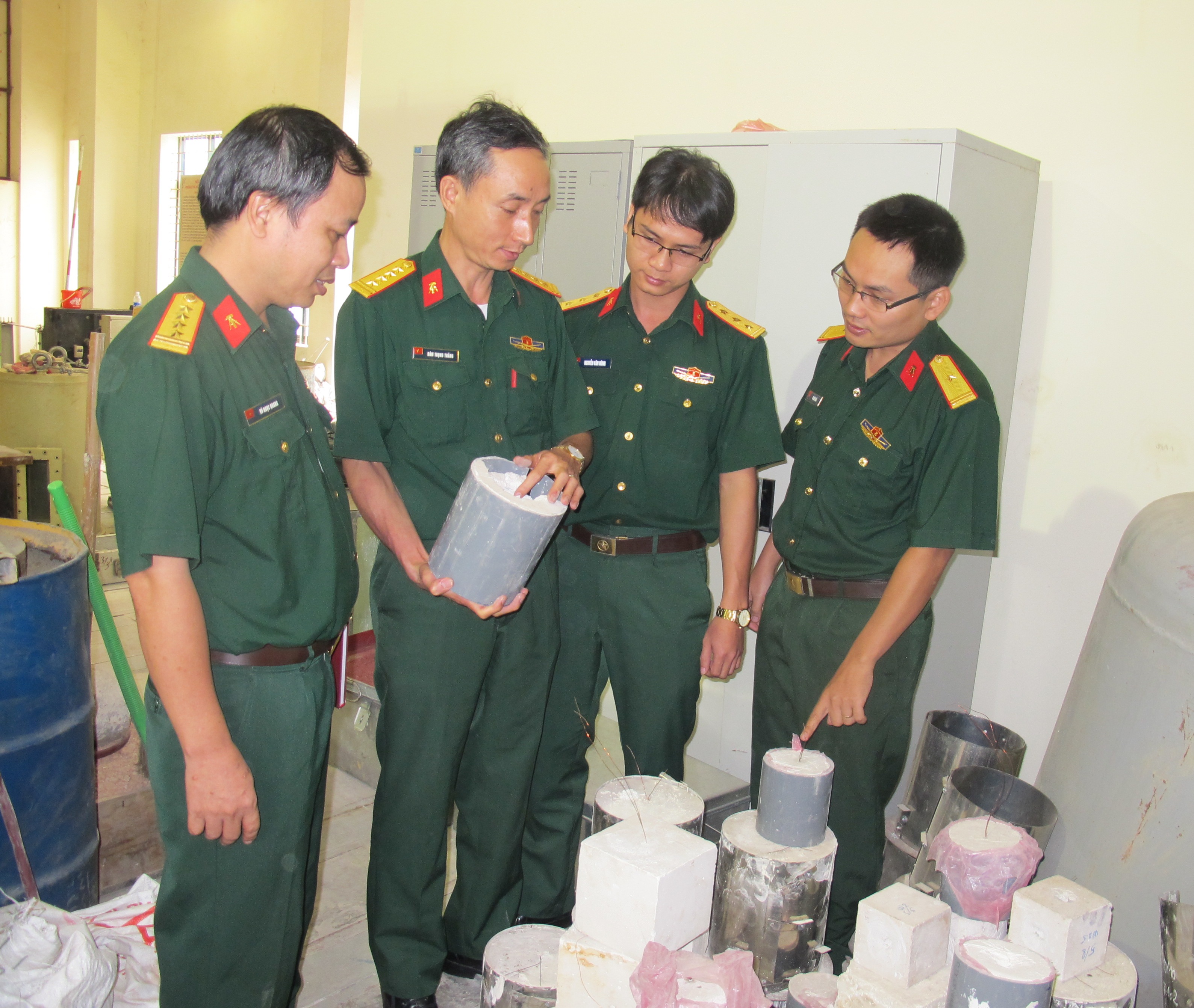 Đào tạo và nghiên cứu khoa học phục vụ hiệu quả xây dựng công trình quân sự