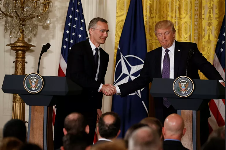 Những vấn đề “nóng” trong cuộc họp Bộ trưởng Quốc phòng NATO