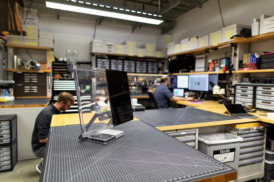 “Gã khổng lồ” Microsoft cho phép nhân viên làm việc lâu dài tại nhà