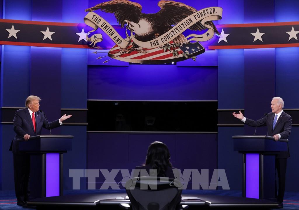Thế giới tuần qua: Tranh cử Tổng thống Mỹ vào “vòng quyết đấu”, châu Âu tái phong tỏa vì Covid-19