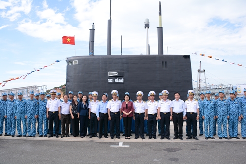 Vùng 4 Hải quân: Tập trung nâng cao chất lượng huấn luyện, bảo vệ vững chắc chủ quyền biển, đảo