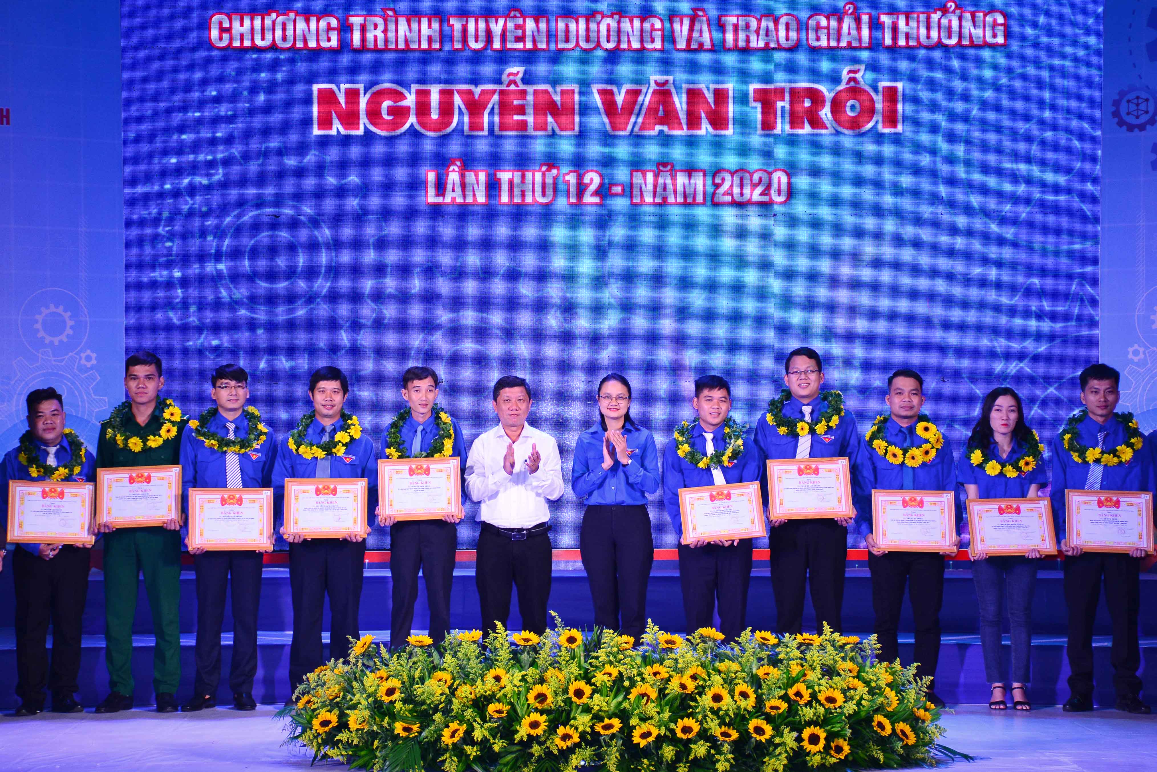 Trao Giải thưởng Nguyễn Văn Trỗi cho 43 gương thanh niên công nhân tiêu biểu