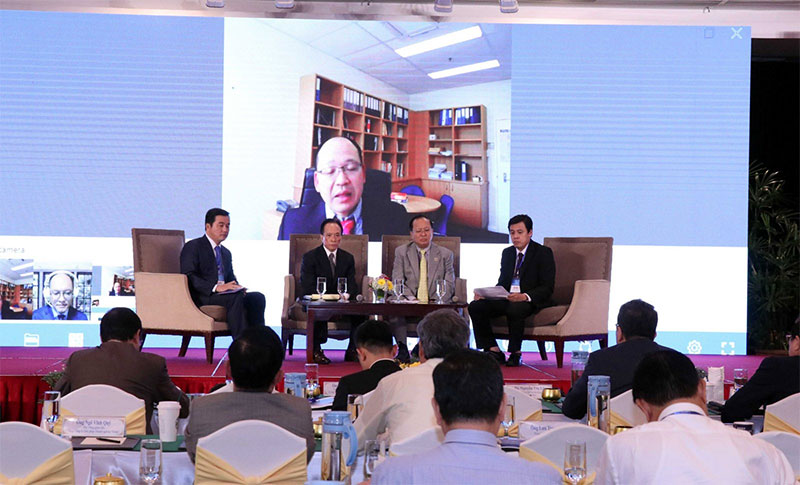 Kiều bào góp sức phát triển kinh tế đất nước