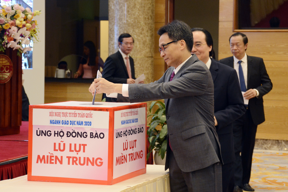 Các nguồn ủng hộ sẽ tập trung cho việc tặng sách, vở học sinh vùng lũ