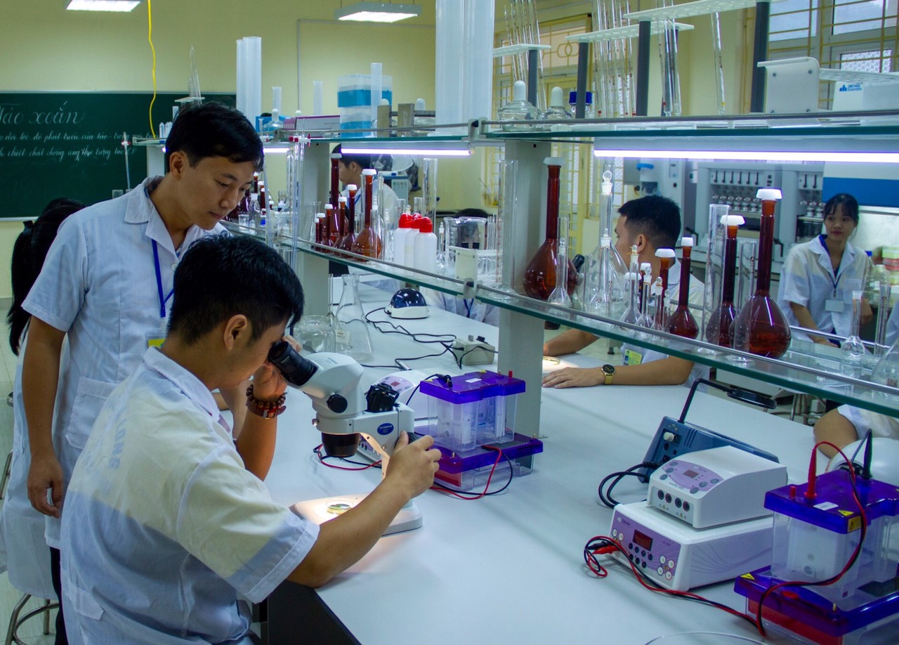 Các nhà khoa học cần đề cao tính liêm chính