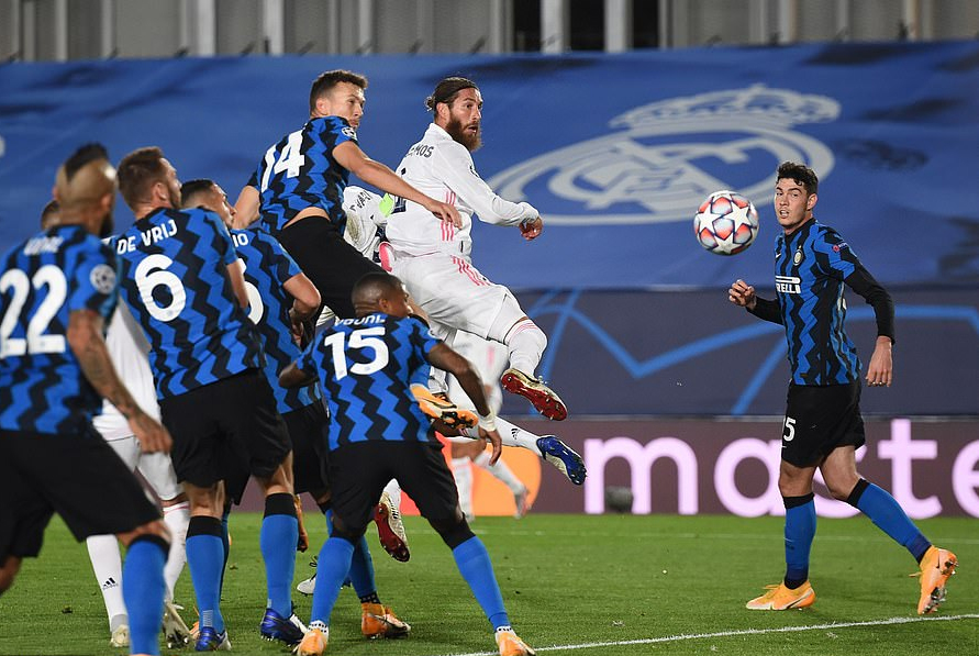 Liverpool vùi dập Atalanta, Real thắng kịch tính Inter