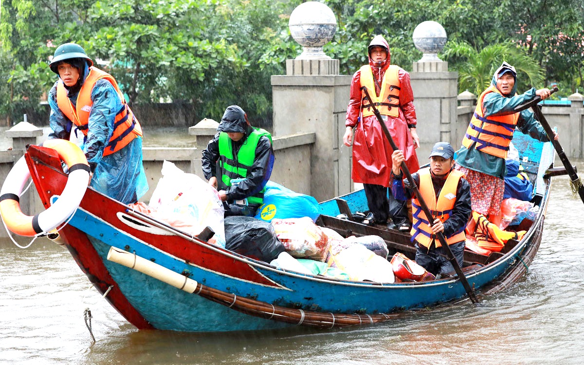 Dân quân, tự vệ xung kích ứng phó với thiên tai 
