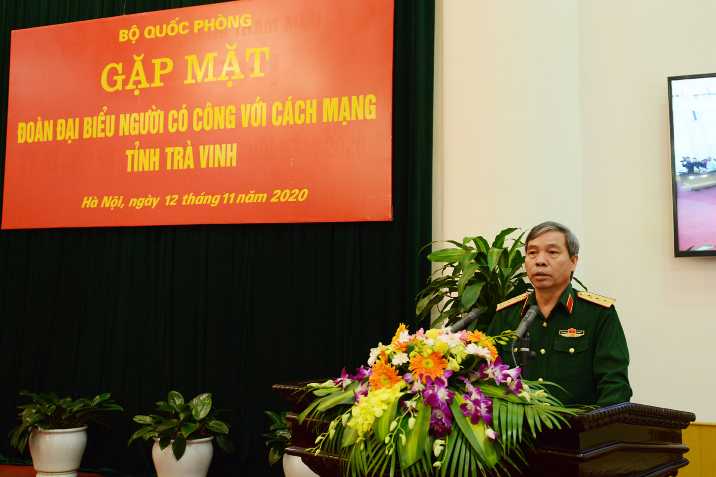 Bộ Quốc phòng gặp mặt đoàn đại biểu người có công tỉnh Trà Vinh