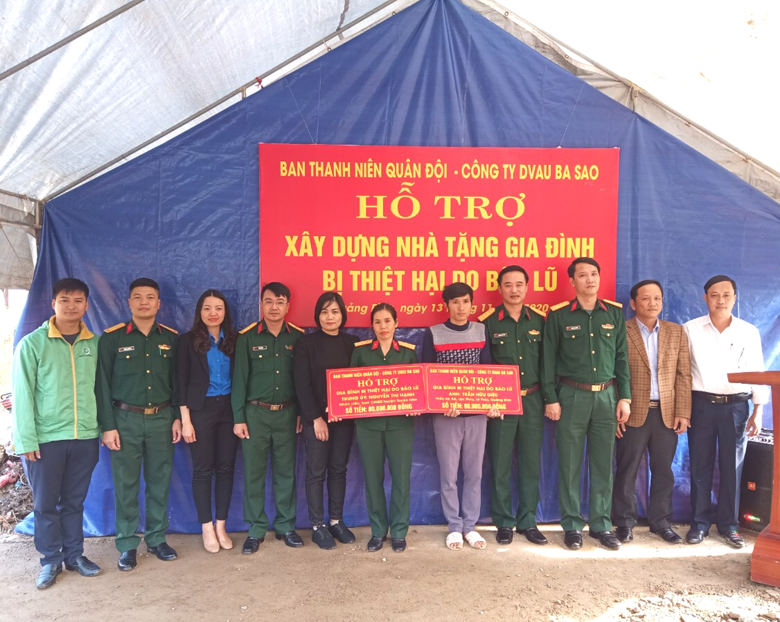 Ban Thanh niên Quân đội phối hợp hỗ trợ xây dựng nhà tặng các gia đình bị thiệt hại do bão lũ