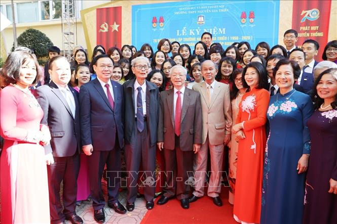 Tổng Bí thư, Chủ tịch nước Nguyễn Phú Trọng dự Lễ kỷ niệm 70 năm Ngày thành lập Trường Nguyễn Gia Thiều
