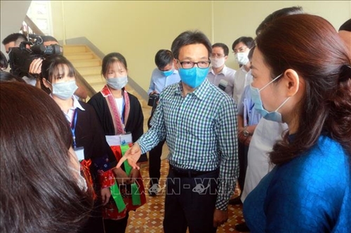 Phó thủ tướng Chính phủ Vũ Đức Đam kiểm tra công tác phòng, chống dịch tại tỉnh Quảng Ninh