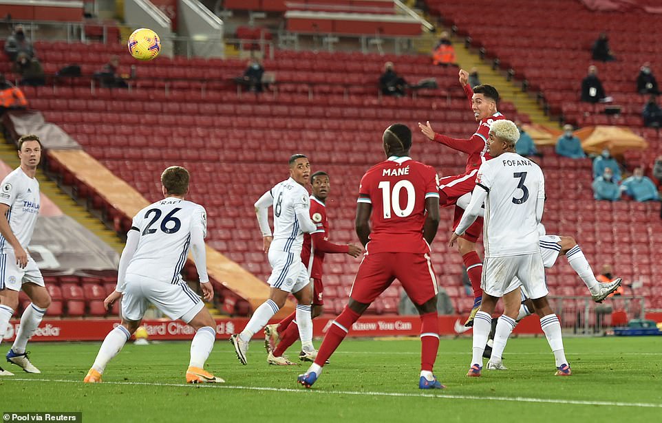 Liverpool thắng đậm Leicester City