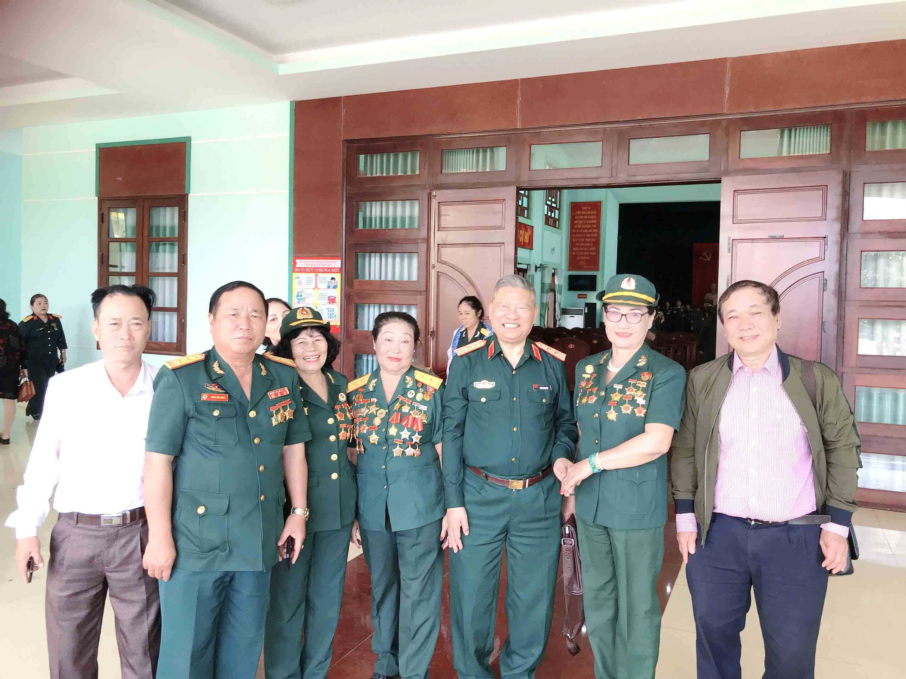 Gặp mặt truyền thống Đội điều trị 3 Anh hùng