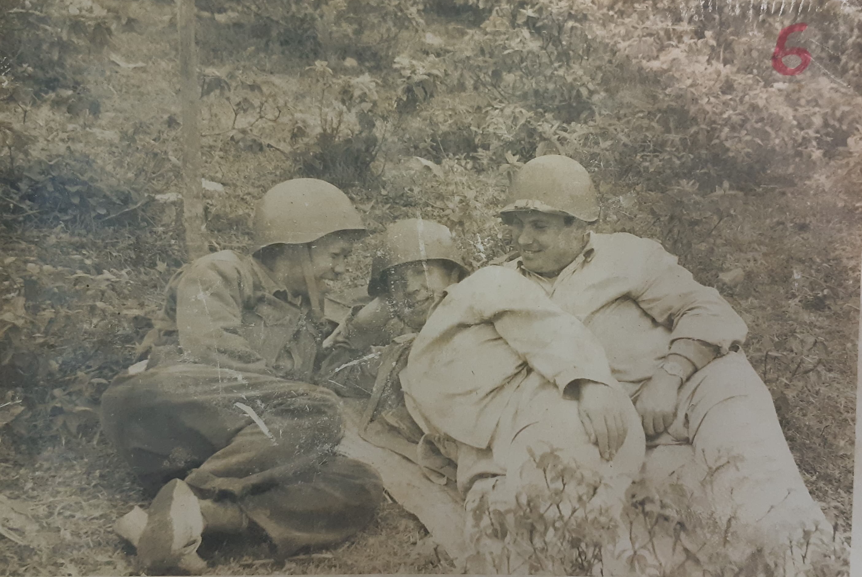 Những kỷ niệm của một thời làm phiên dịch