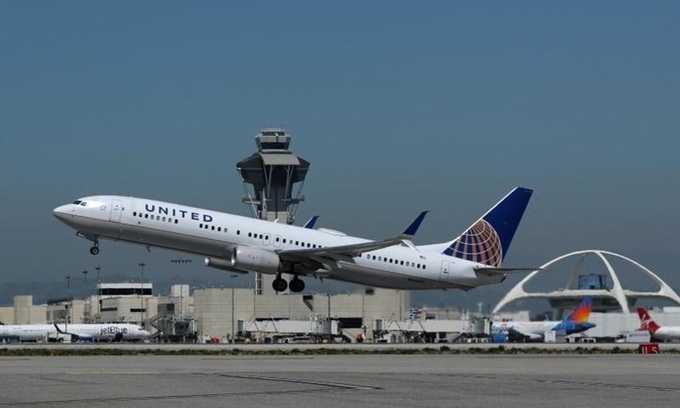 “Nối giáo cho giặc”