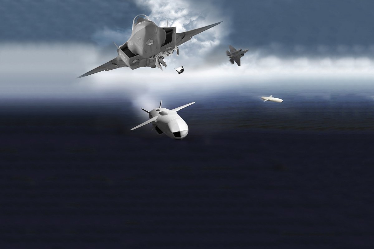 Nhật Bản đặt mua tên lửa tàng hình trang bị trên máy bay F-35