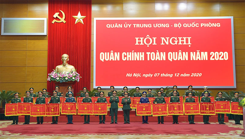 Lãnh đạo toàn diện, triển khai đồng bộ các giải pháp, hoàn thành toàn diện công tác quân sự, quốc phòng