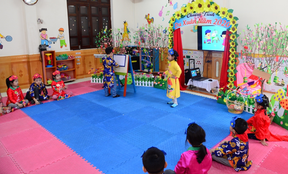 Nhiều nội dung hướng tới khuyến khích sự mạnh dạn, tự tin của trẻ trước mọi người và thể hiện được năng khiếu của bản thân.