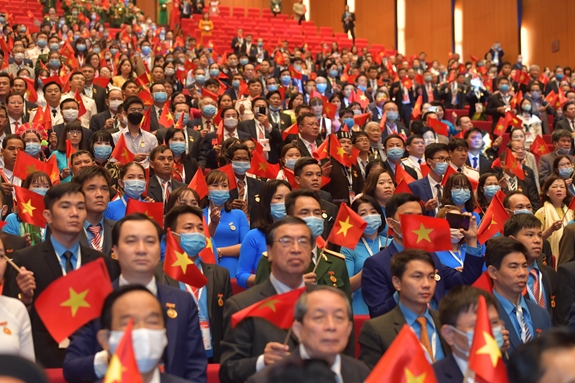 TRÁCH NHIỆM THI ĐUA CỦA CÁN BỘ, CÔNG CHỨC