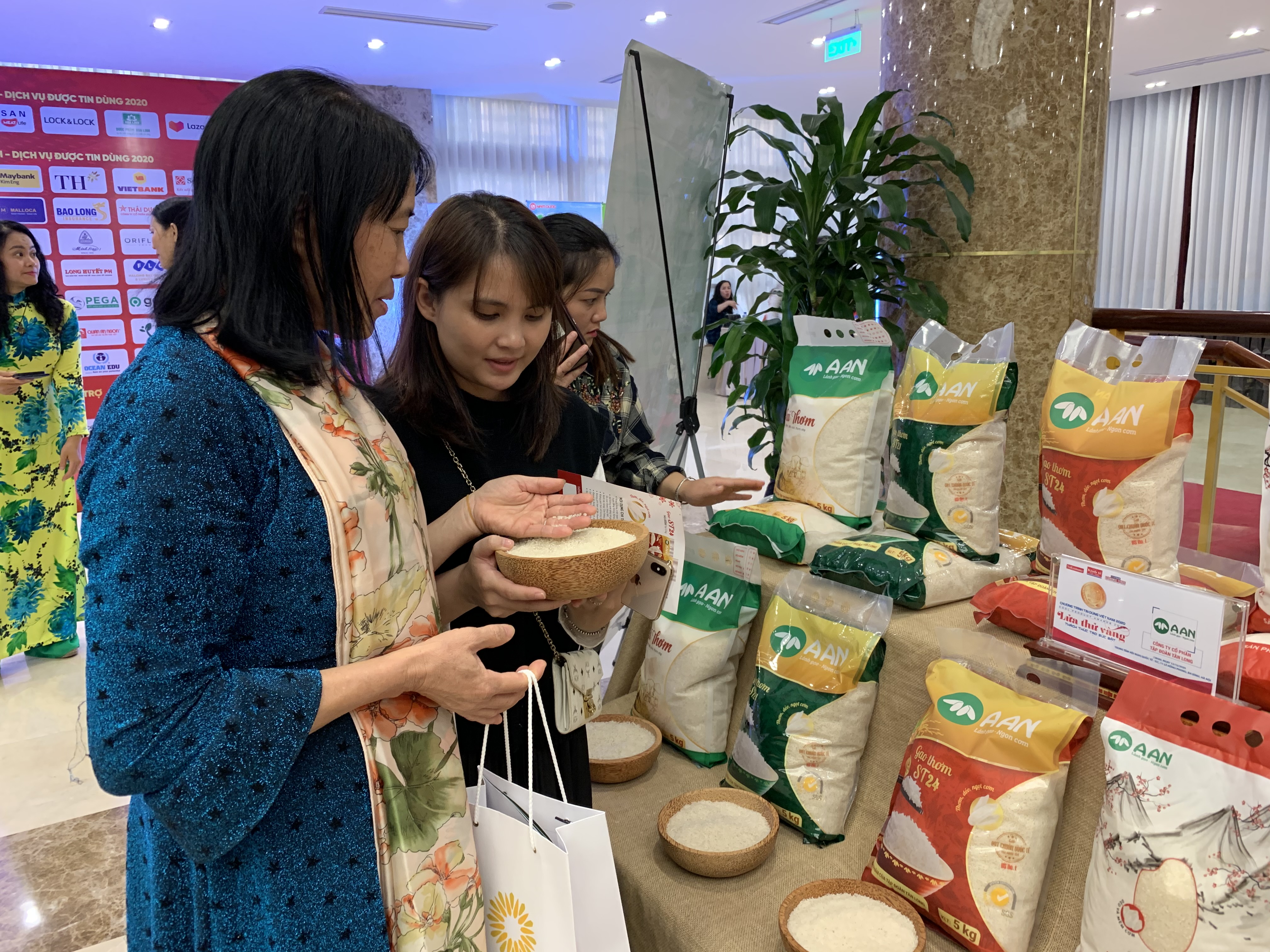 Xây dựng thương hiệu gạo Việt Nam: Cốt lõi vẫn là chất lượng