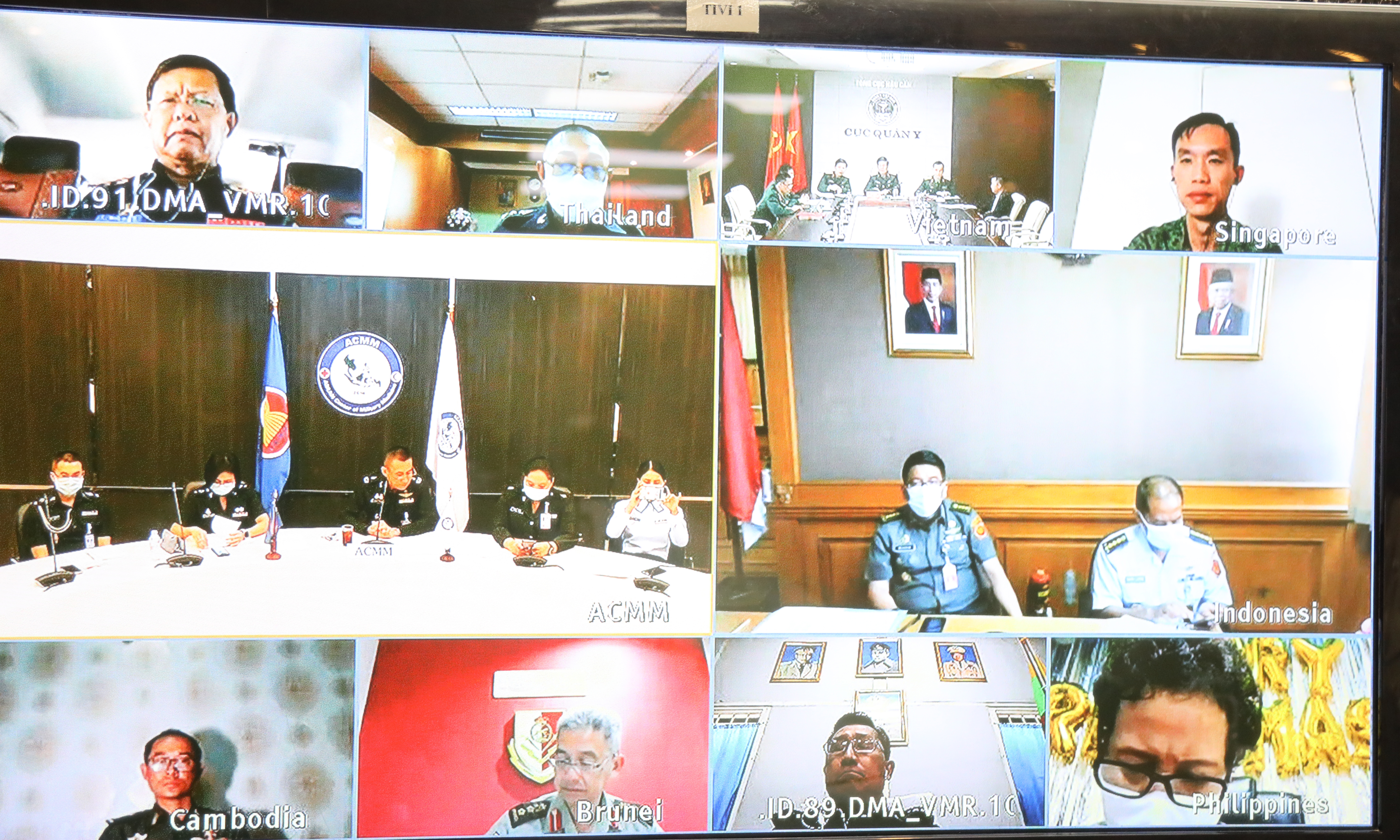 Việt Nam bàn giao chức Chủ tịch Ban giám đốc Trung tâm Quân y ASEAN cho Brunei