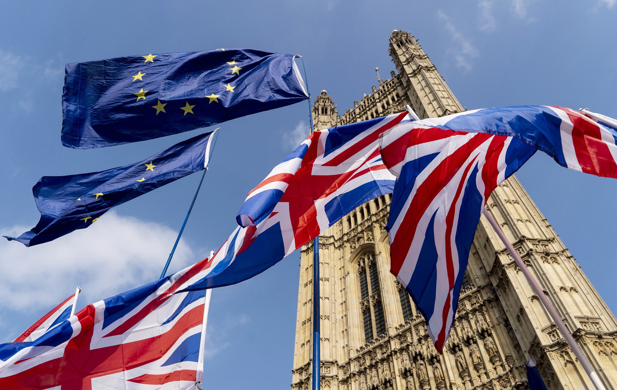 EU và Anh cận kề kịch bản Brexit không thỏa thuận