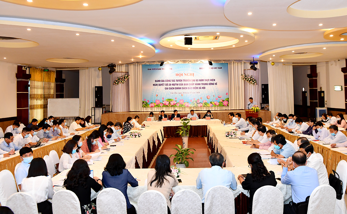 Tiếp tục làm tốt công tác tuyên truyền bảo hiểm xã hội