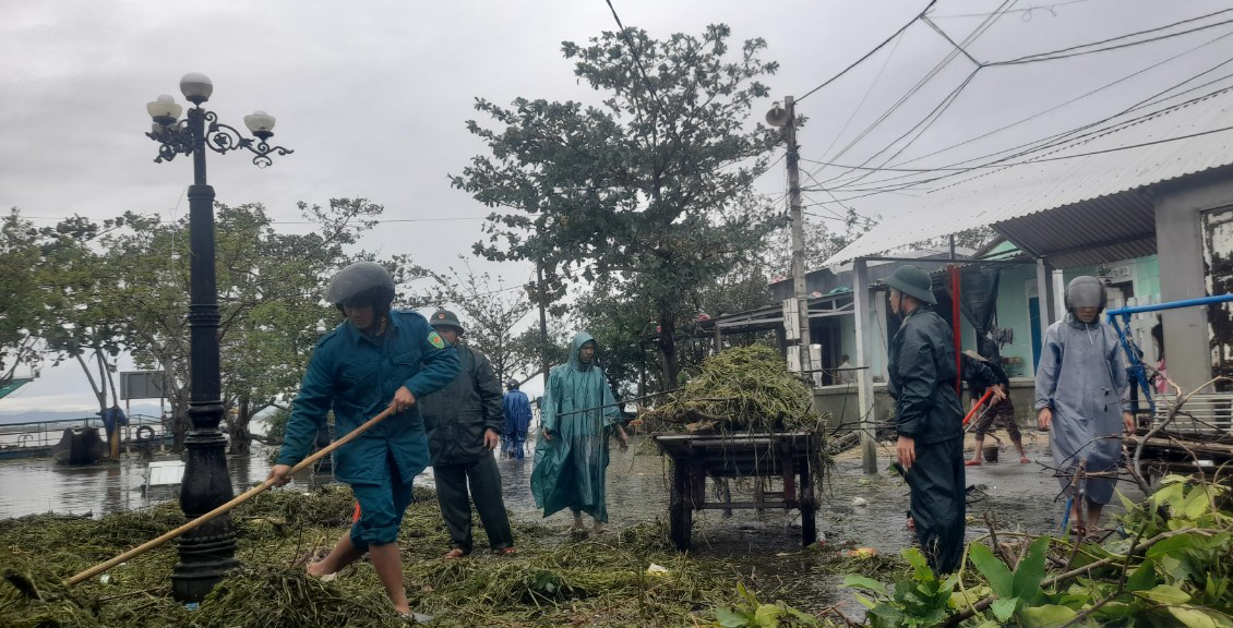 Xây dựng lực lượng dân quân, tự vệ thực sự làm nòng cốt thực hiện nhiệm vụ quốc phòng, quân sự ở cơ sở

