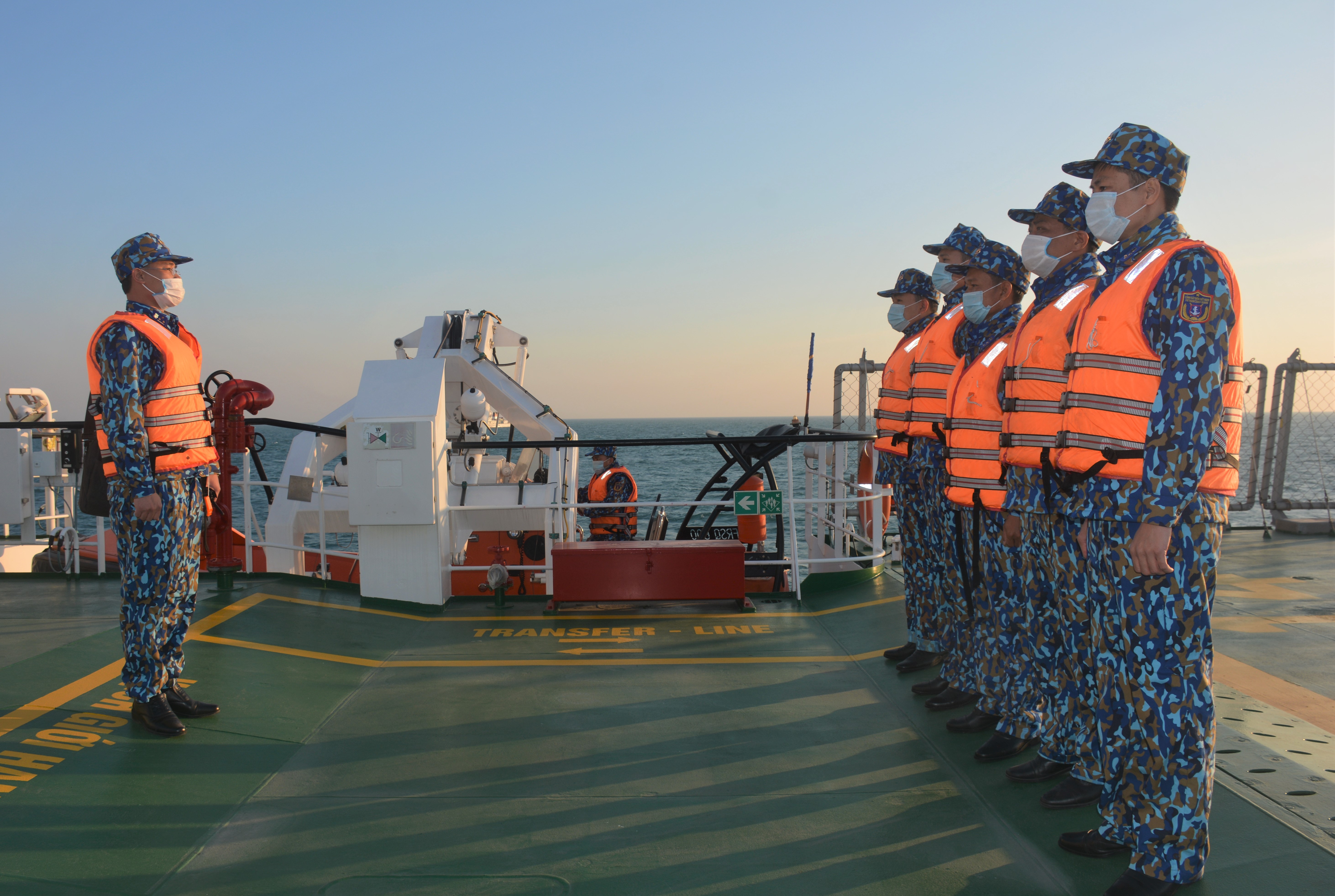 Huấn luyện khi tuần tra liên hợp