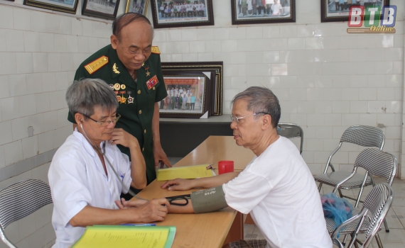 Hơn hai mươi năm bền bỉ gánh vác công tác xã hội


