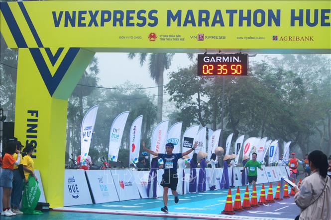 Hơn 4.500 vận động viên tham gia Giải chạy “VnExpress Marathon Huế năm 2020