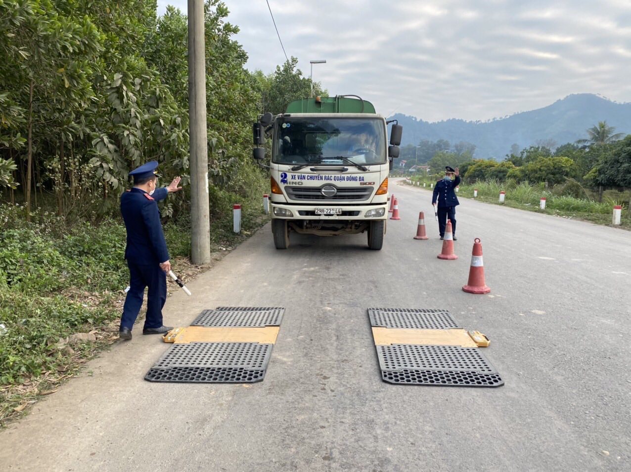 Nỗ lực tạo đột phá về bảo đảm trật tự, an toàn giao thông